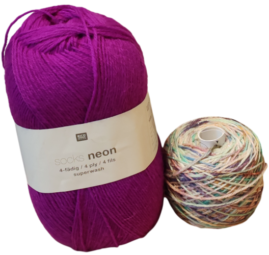 2026_tricot_Mystery Easter socks_01