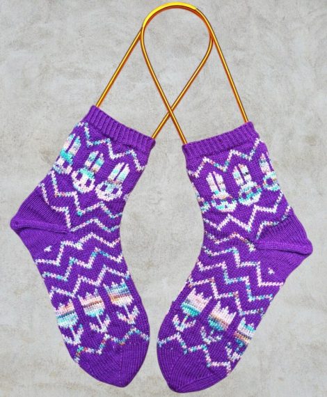 2026_tricot_Mystery Easter socks_03