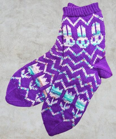 2026_tricot_Mystery Easter socks_04