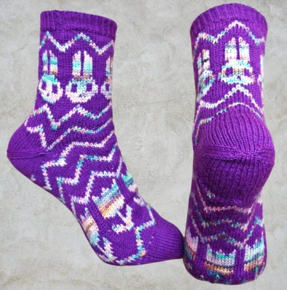 2026_tricot_Mystery Easter socks_05